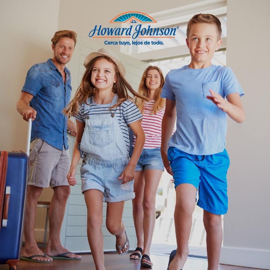 Hotel Howard Johnson Trenque Lauquen Eksteriør bilde